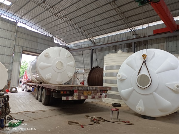 金振pe塑料水箱